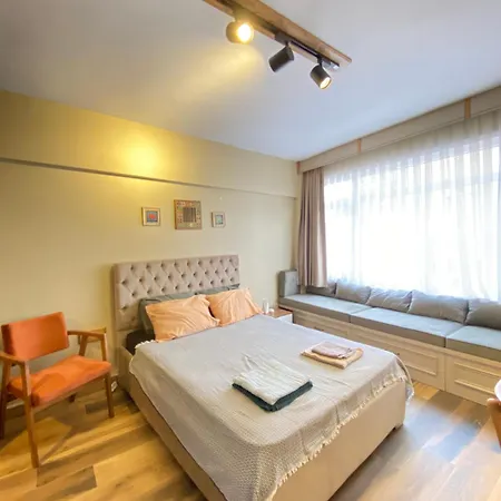 Modernist Desing - Equipped Flat In Central Kadikoey